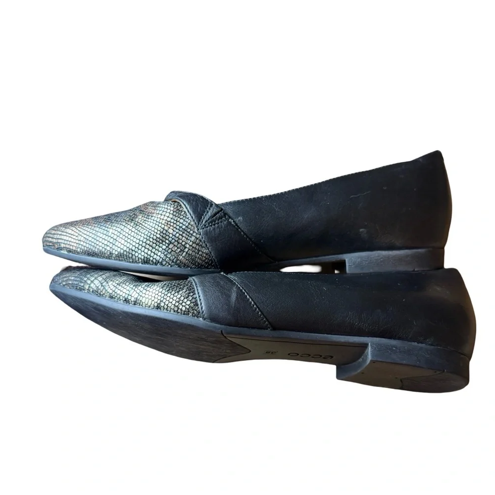 ECCO Women’s Black & Snakeskin Print Leather Flats Size 38 (US 7–7.5)